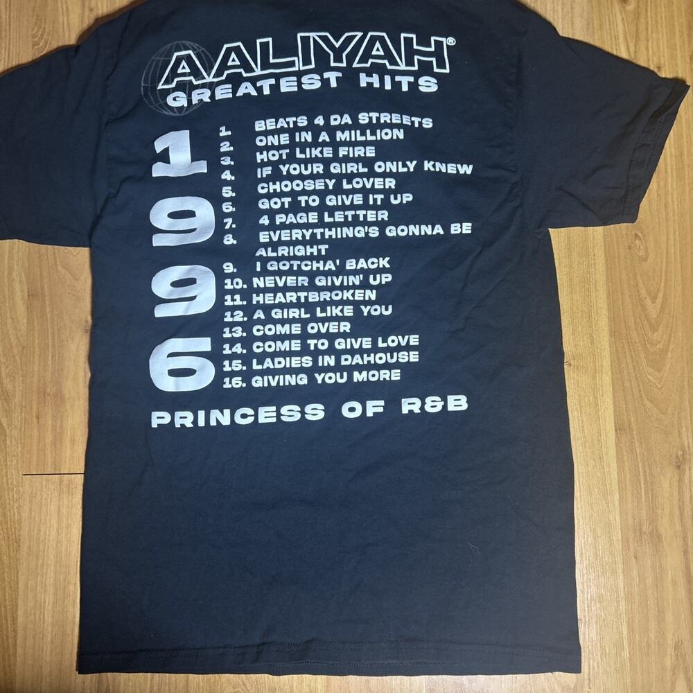 Aaliyah Graphic T-shirt Black Greatest Hits 1996 Size Medium 100% Cotton Unisex - Picture 2 of 5